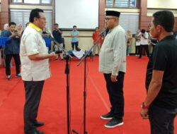 La Ode Tariala Dipercayakan Jadi Ketua DPRD Sultra Sementara