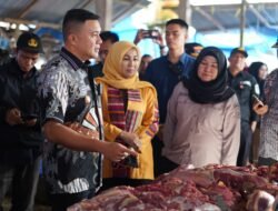 Jelang Lebaran Wabup Konsel dan Sekda  Bersama TPID Sidak HKBN di Pasar Ranomeeto dan Rice Milling Unit lDesa Amoito
