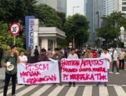 Mahasiswa Guduk Kantor Pusat PT SCM, Desak Perusahan Hentikan Aktivitas Pertambangan