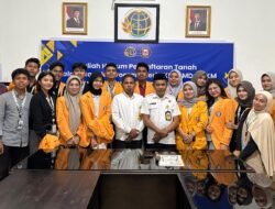 Dikunjungi KKN Fakultas Hukum UHO, BPN Muna Paparkan Pasal dan Tujuan Pendaftaran Tanah