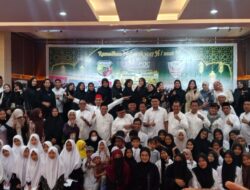 Gelar Acara Buka Puasa Bersama, POC Chapter Sultra Santuni Ratusan Anak Yatim