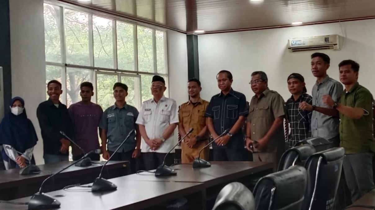 PT TIS Mangkir Dalam RDP Soal AMDAL Pembangunan Jetty di Desa Bangun Jaya