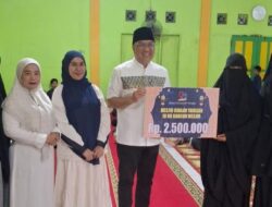 IKA Smansa 97 Kendari Serahkan Bantuan Dana Pembangunan Masjid dan Beasiswa