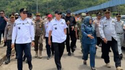 Irham dan ASR Pantau Arus Mudik di Torobulu dan Amolemgu