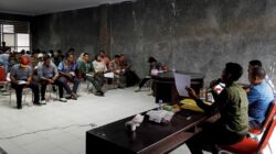 Jelang HUT Konsel, Sepak Bola Mini Antar Instansi Digelar