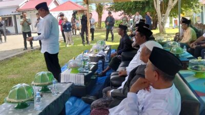 Wagub, Bupati dan Kapolres Konsel Didaulat Memberikan Pertanyaan Untuk Santri