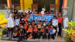 Mahasiswa Apoteker UHO Sosialisasi Bertajuk Bebes Cacing Tumbuh Maksimal di SDN 93 Kendari