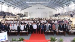 Menteri ATR/BPN Serahkan 1.000 Lebih Sertipikat Tanah Wakaf Dalam Acara ICOP 2026