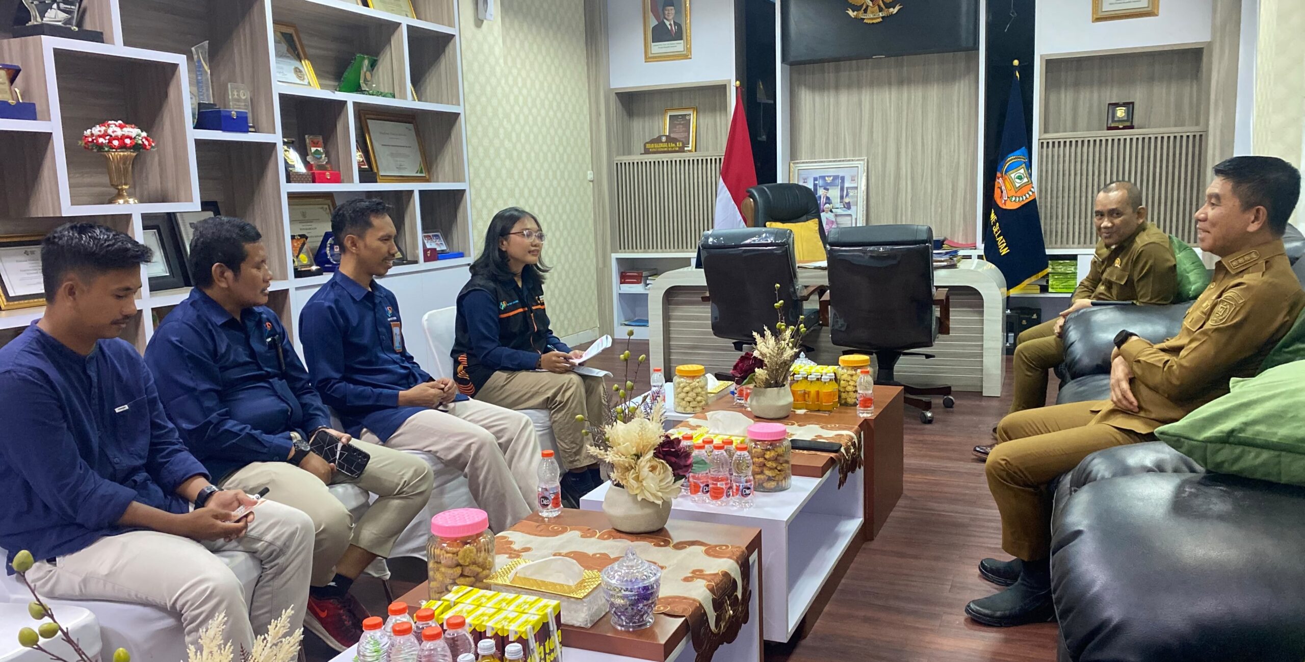 Bupati Konsel, Minta Warga Dukung Sensus Ekonomi
