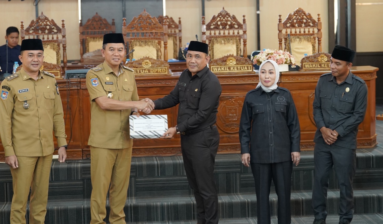 Pemerintah Serahkan Rancangan KUA PPAS 2027 Untuk Dibahas Di DPRD